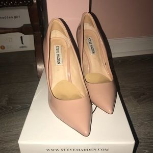 Steve Madden Pumps